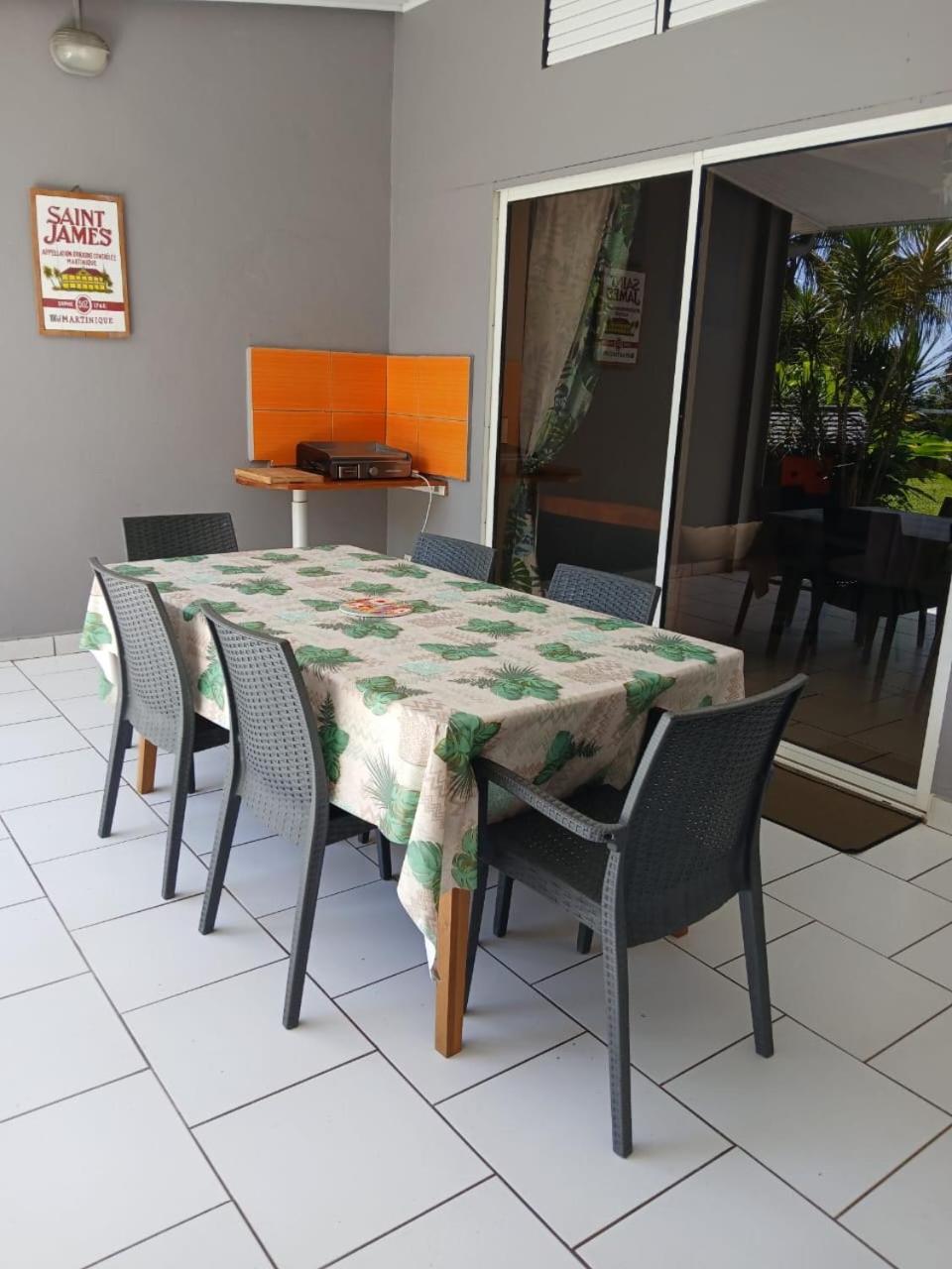 Ti Repos Martinique - Maison Avec Spa Шелшер Екстериор снимка